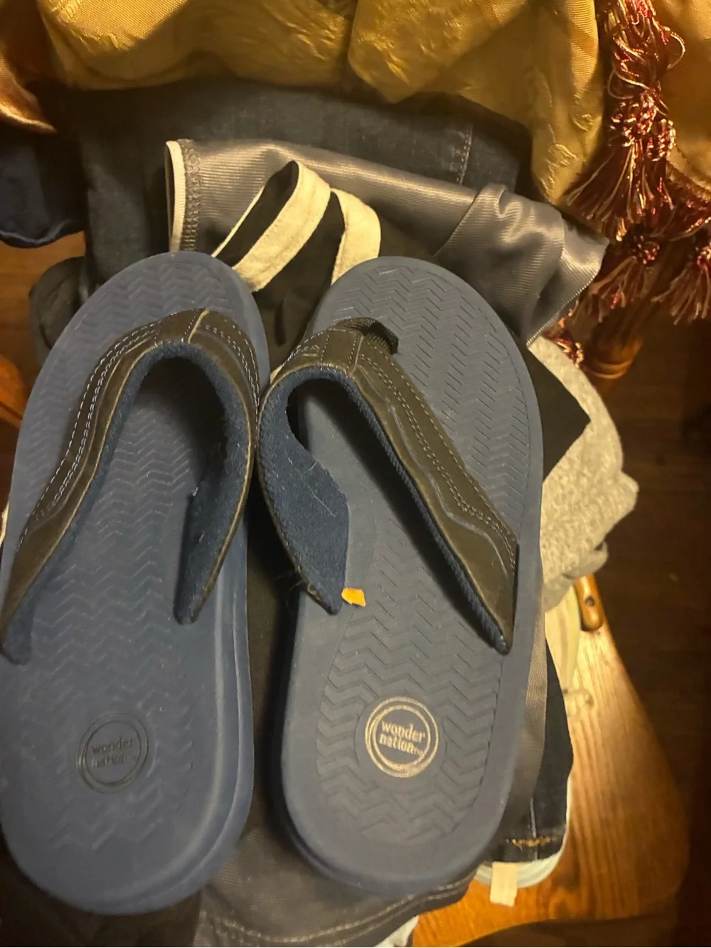 wonder nation Blue and Black Boys' Flip Flop Sandals